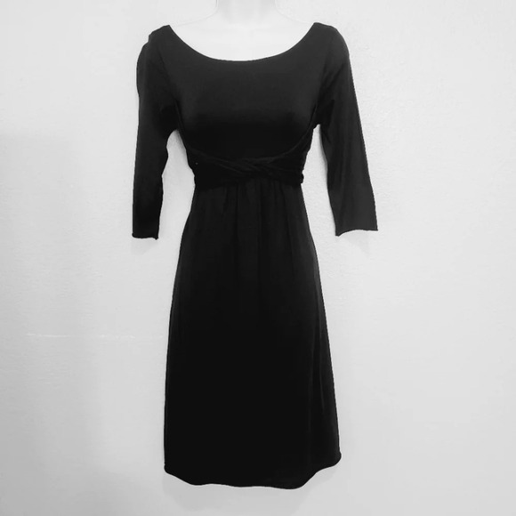 💚5/$25 Velvet by Graham & Spencer Black Knee Length Dress Size Small - Picture 2 of 11